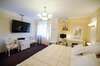 hotel_img