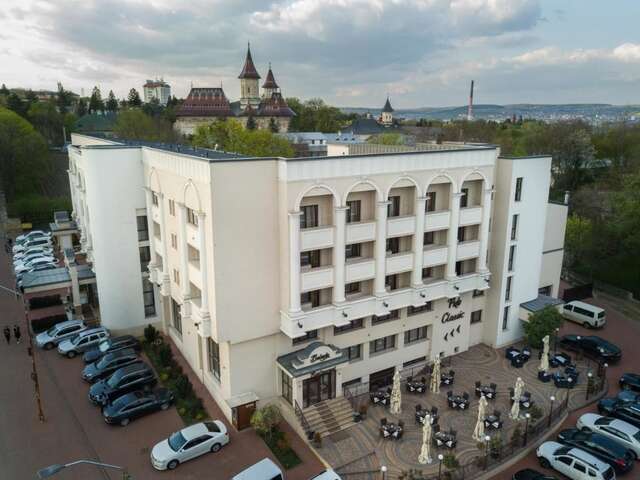 Отель Hotel Balada Сучава-10